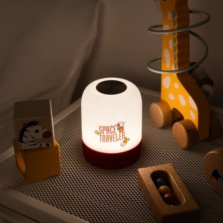 Belaidė USB-C LED naktinė lemputė Snoopy