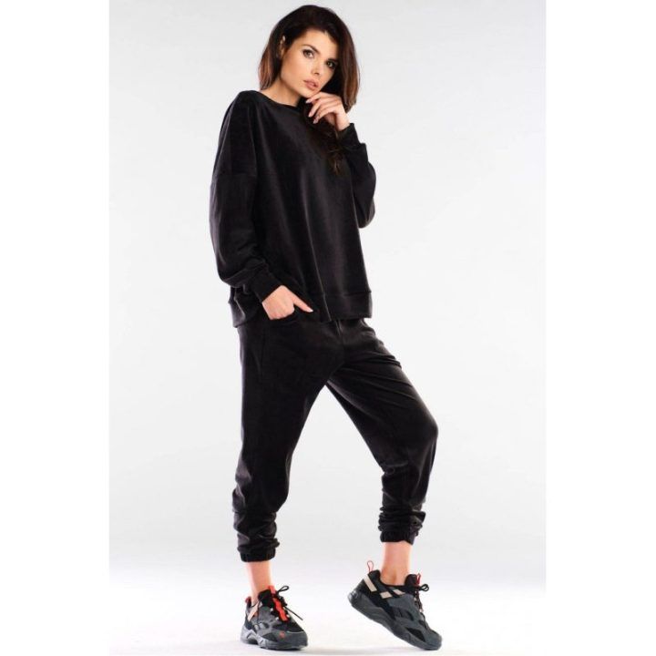 Juodos moteriškos tracksuit kelnės Awama
