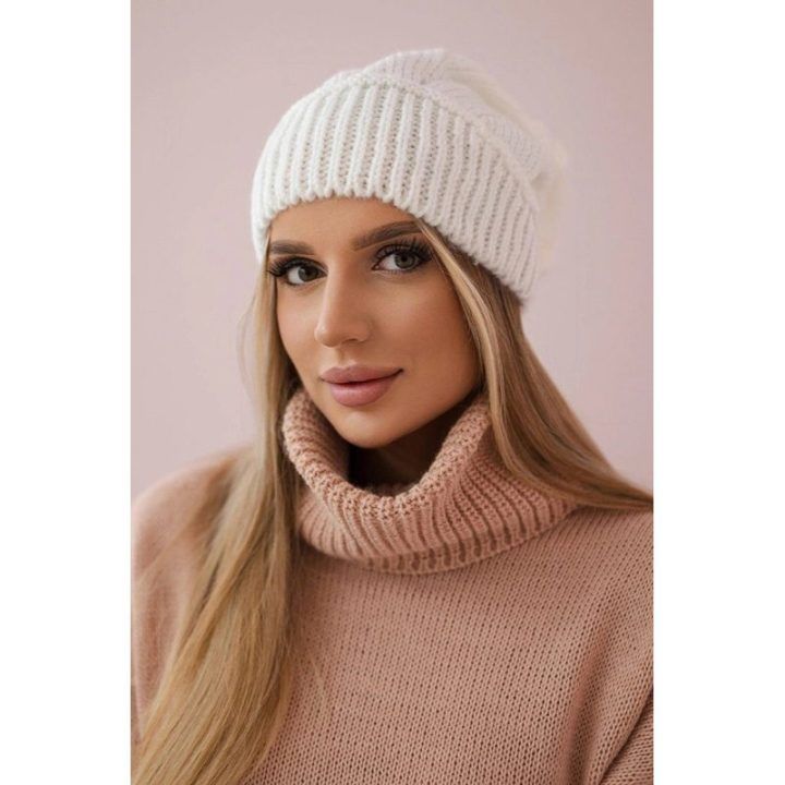 Moteriška žieminė kepurė Ingrid, baltos spalvos
