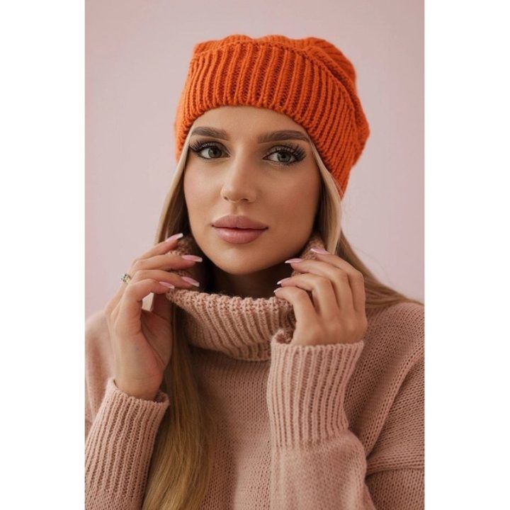 Moteriška žieminė kepurė Ingrid, oranžinės spalvos