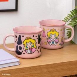 PAVADINIMAS: Paladone Super Mario Princess Peach šilumą keičiantis puodelis, 350 ml APRAŠYMAS: Šilumą keičiantis „Princess Peach
