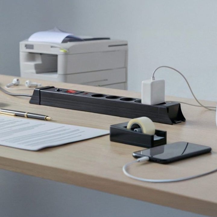 Hawk HWPS503BK viršįtampių apsauga, 3 m