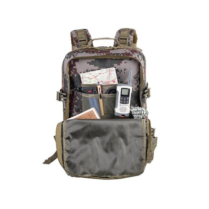 Tracer EVO Camo 25 l kelioninė kuprinė iki 16 col. laptopui
