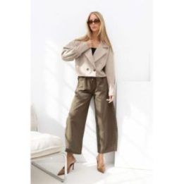Moteriška striukė su dvigubu užsegimu Italy Moda