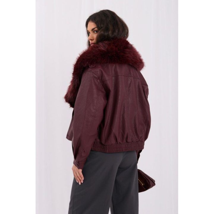 Bordo spalvos odos imitacijos striukė Italy Moda