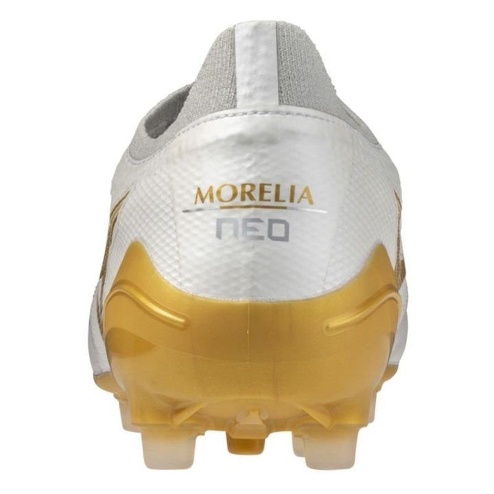 Avalynė Mizuno Morelia Neo IV Beta Elite AG, balta ir auksinė