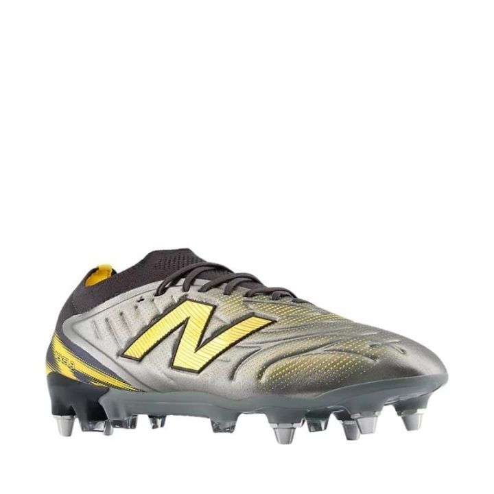 Futbolo bateliai New Balance Tekela Elite Low Laced V5 SG