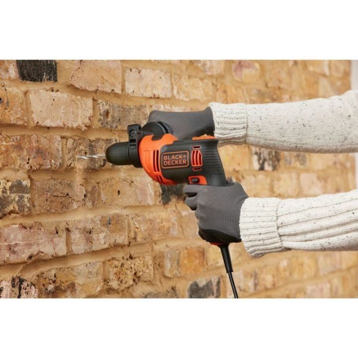 Smūginis gręžtuvas Black+Decker BEH710, 710 W