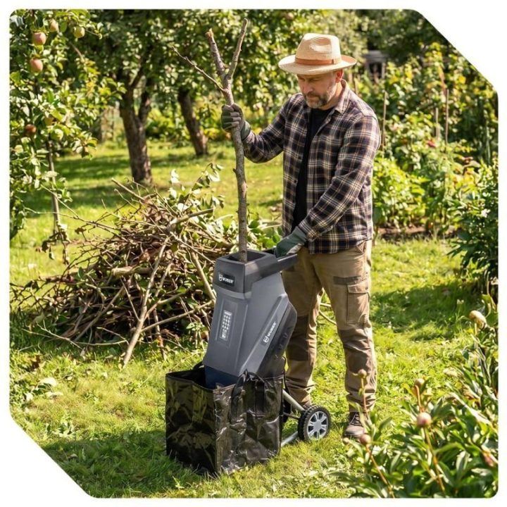 Elektrinis šakų smulkintuvas Wuber 2500 W, 45 l