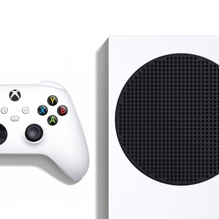 Xbox Series S 1 TB žaidimų konsolė, balta