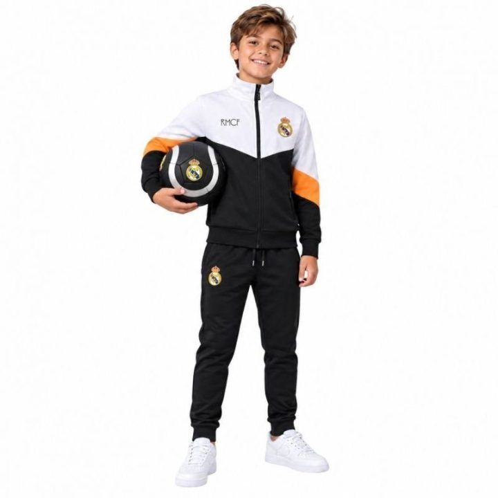 Juoda vaikų sportinė kepurė Real Madrid