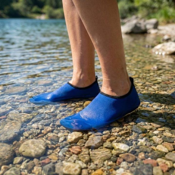 Vandenų batai neopreniniai moterims, mėlynos ir juodos spalvos, 41 dydžio