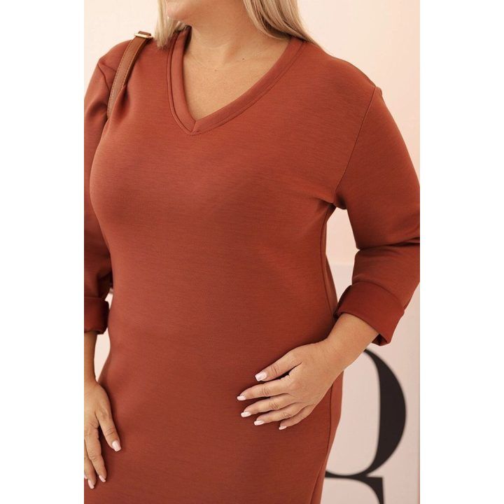 Moteriška Plus Size suknelė su V formos iškirpte, raudonos spalvos