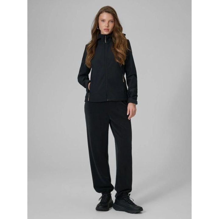 Moteriška softshell striukė 4F su NeoDry 5000, juoda