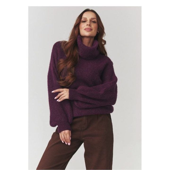 Violetinis oversized megztinis su golfu Makadamia