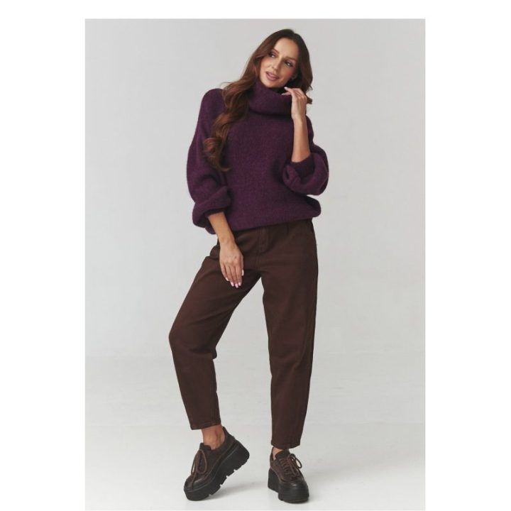 Violetinis oversized megztinis su golfu Makadamia