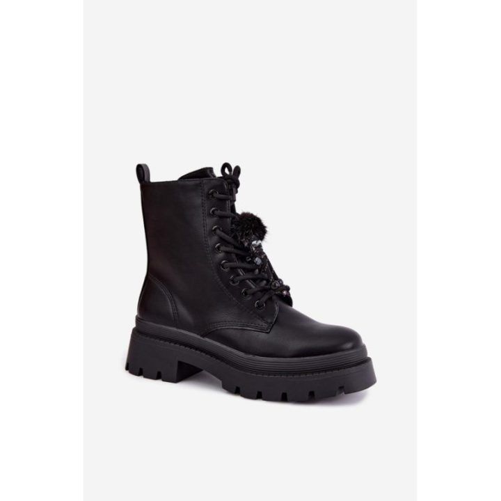 Aulinukai su dekoratyviniais kutais Step in style – juoda