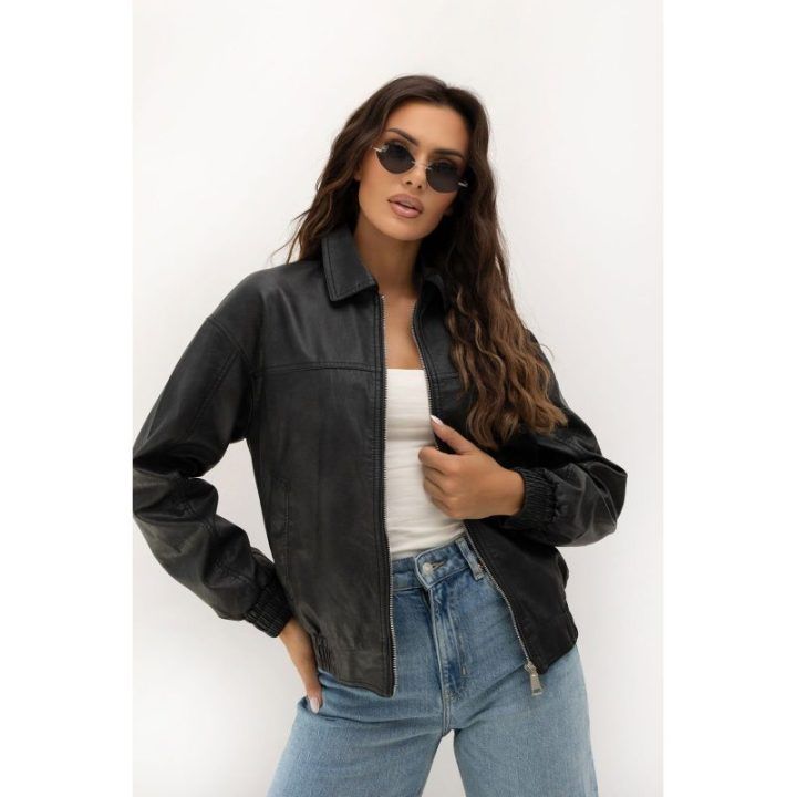 Juoda odos imitacijos striukė Italy Moda