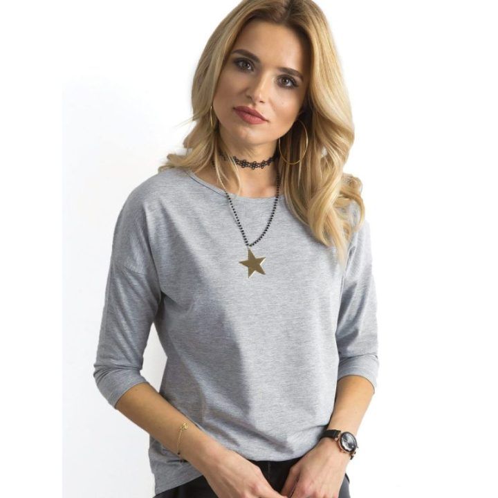 Moteriška medvilninė laisvo kirpimo palaidinė su valties formos iškirpte Basic Feel Good, pilka