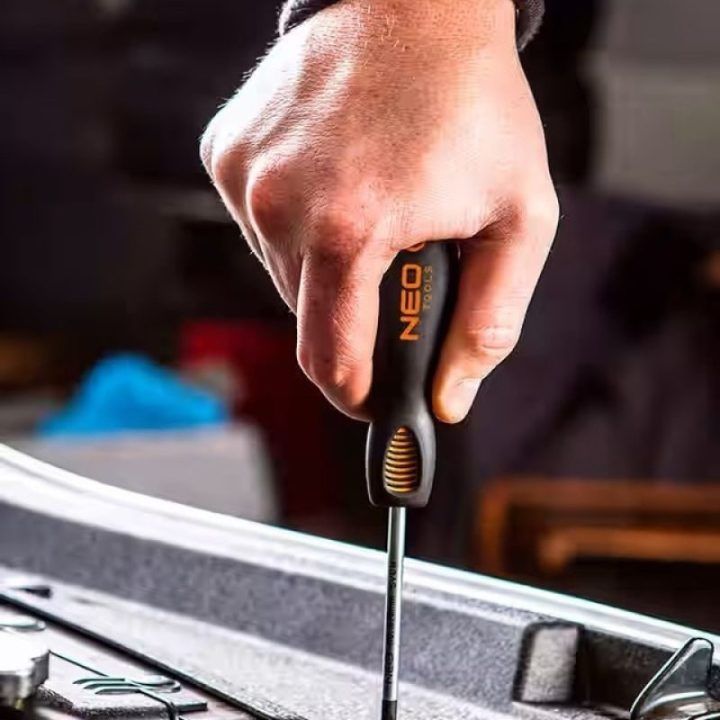 Atsuktuvų ir antgalių rinkinys NEO Tools, 37 vnt