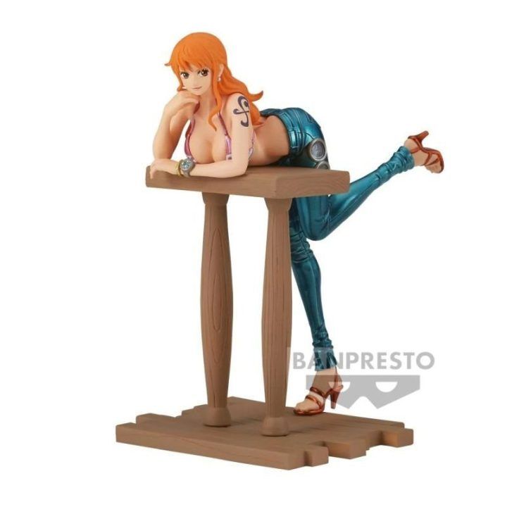 Kolekcinė figūrėlė su Nami Banpresto One Piece Grandline Journey Special