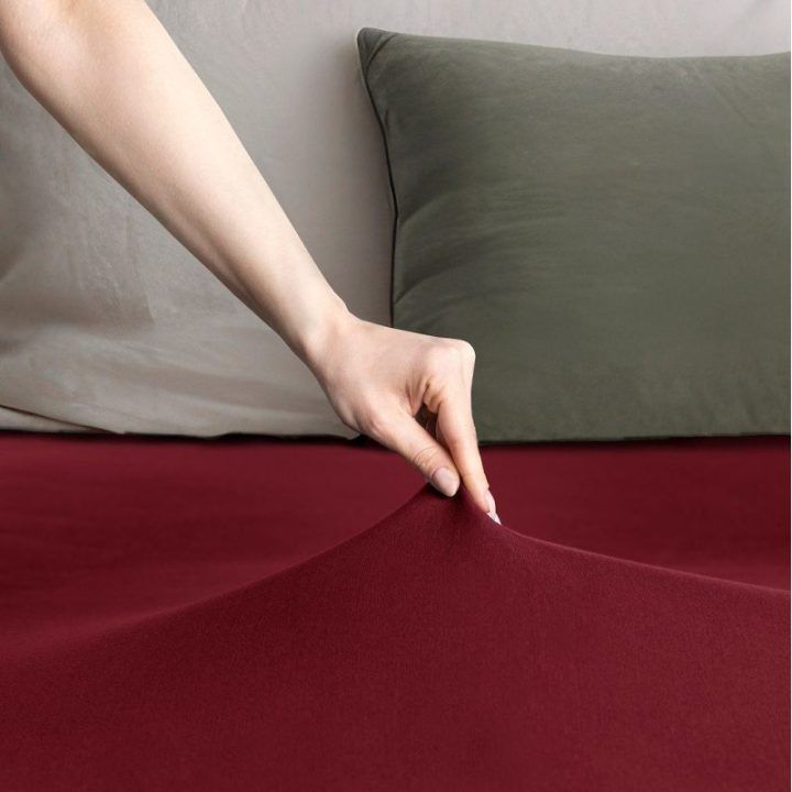 Paklodė 200–220×200+30 su guma Amber Maro