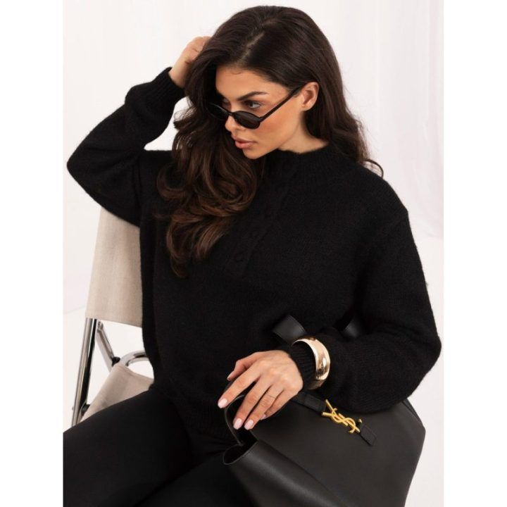 Moteriškas megztinis su stačia apykakle ir sagomis Italy Moda, juodas