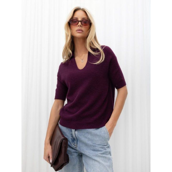 Moteriškas polo megztinis su moherio efektu ir apykakle Italy Moda, tamsiai violetinis