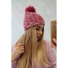 Moteriška žieminė kepurė su bumbulu ir fliso pamušalu Fiona, fuksijų