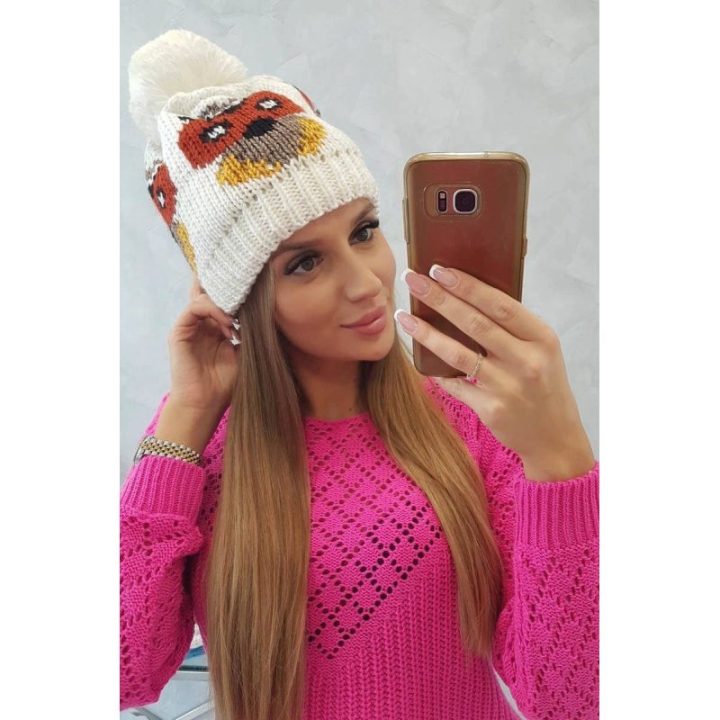 Moteriška žieminė kepurė Sowa, kreminė