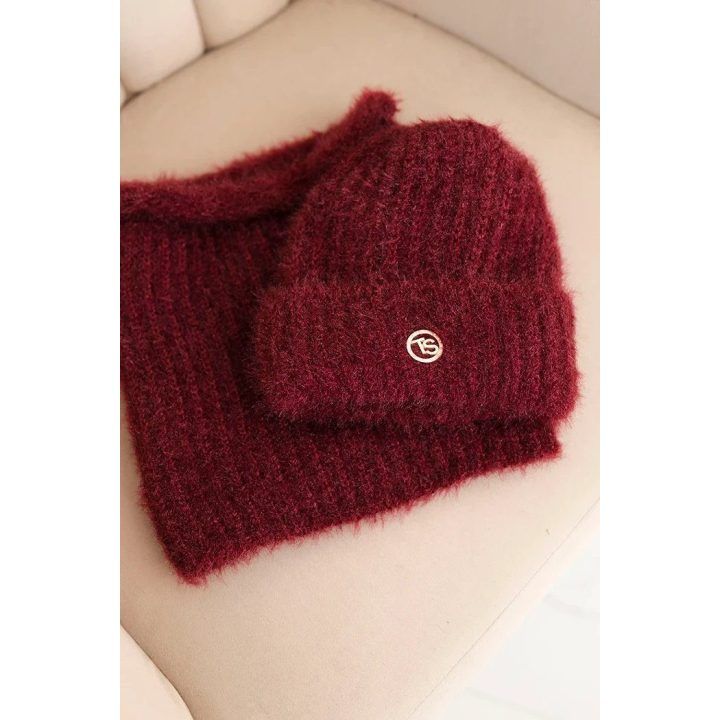 Moteriškas kepurės ir kaklaskarės komplektas su metalizuota emblema, bordo spalvos