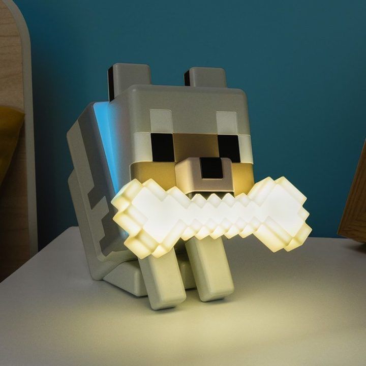 Naktinė lemputė su Minecraft vilko personažu Paladone GloBuddies, 14,3 cm