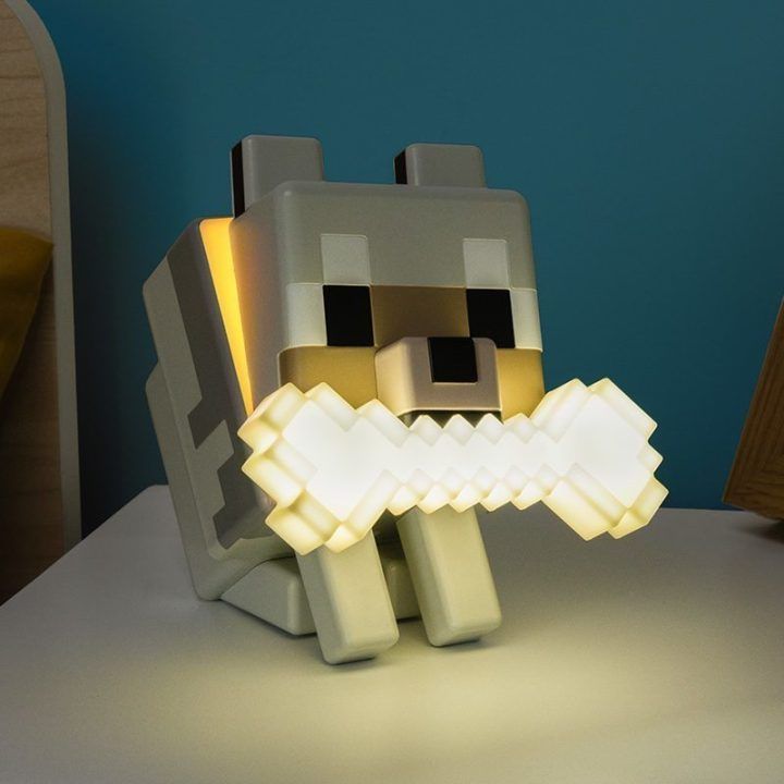 Naktinė lemputė su Minecraft vilko personažu Paladone GloBuddies, 14,3 cm