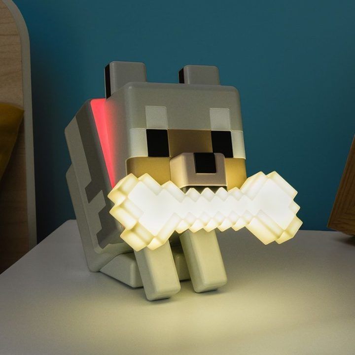 Naktinė lemputė su Minecraft vilko personažu Paladone GloBuddies, 14,3 cm