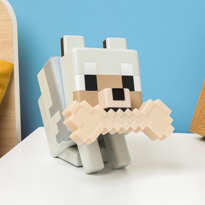 Naktinė lemputė su Minecraft vilko personažu Paladone GloBuddies, 14,3 cm