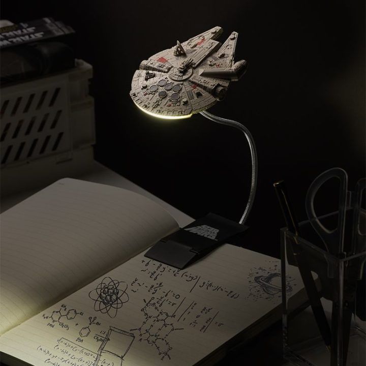 Skaitymo šviestuvas-segtukas su Millennium Falcon motyvu Paladone