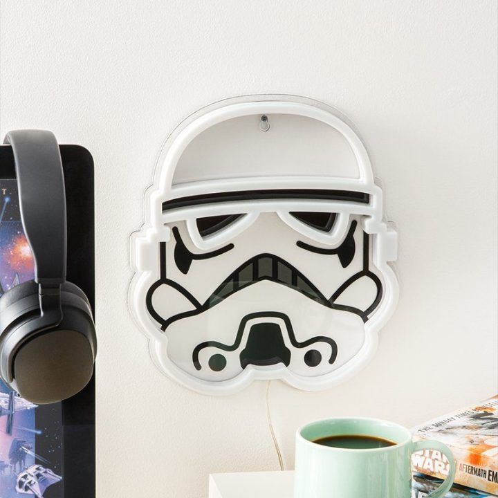 Neoninis LED sieninis šviestuvas su Stormtrooper personažu Paladone