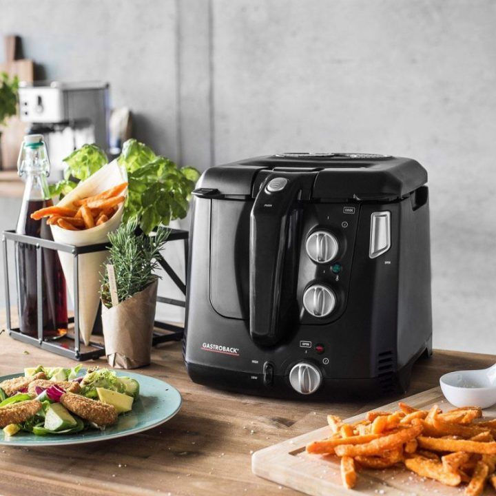 Mažai riebalų naudojanti gruzdintuvė Gastroback Vita-Spin-Fryer, 2,5 l, juoda