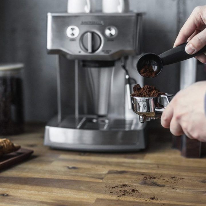 Rankinis espreso kavos aparatas Gastroback Design Espresso Pro, 1,5 l, 1000 W, nerūdijančiojo plieno spalvos