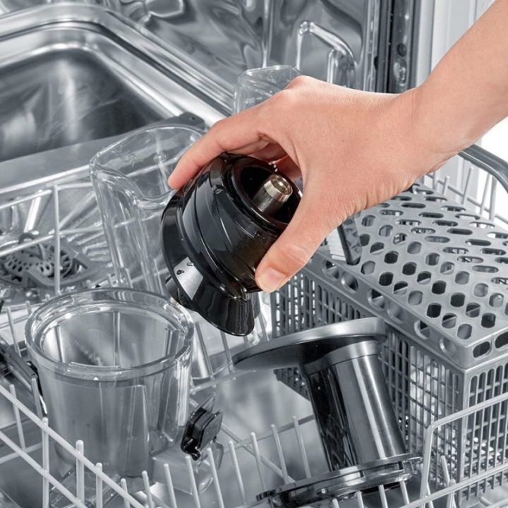 Lėtaeigė sulčiaspaudė Severin ES 3571, 150 W, juoda ir metalinė