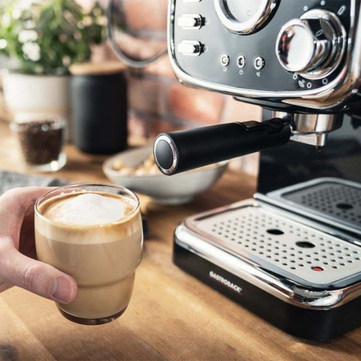Espreso kavos aparatas Gastroback Design Basic, 1100 W, juodos ir nerūdijančiojo plieno spalvos