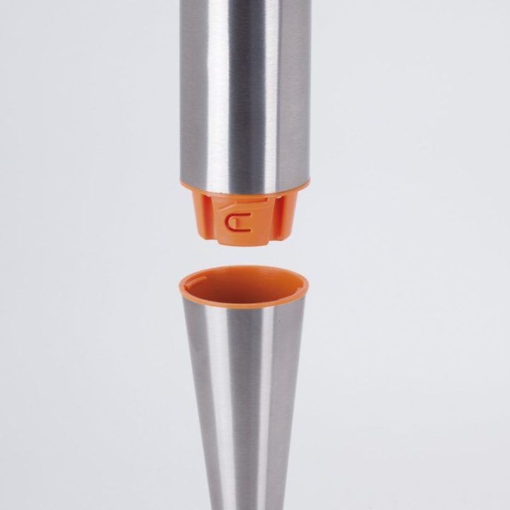 Rankinis trintuvas su nuimamu nerūdijančio plieno velenu Jata BT176, 1000 W, 600 ml