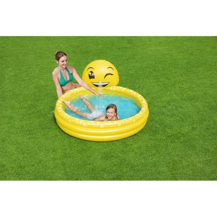 Baseinas su besišypsančio veiduko motyvu ir vandens purkštuvu Bestway Summer Smiles, 282 l