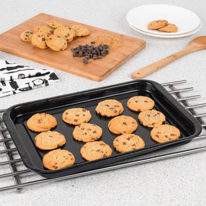 Kepimo skarda su stiklo emalio danga Russell Hobbs CW114712EU, 24,6 × 36 × 2,5 cm, juoda