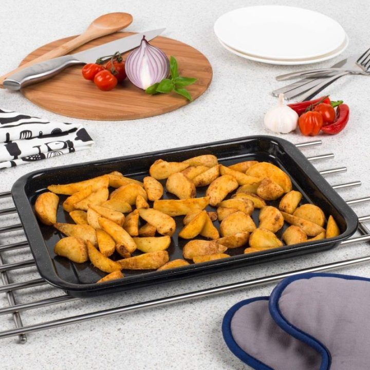 Kepimo skarda su stiklo emalio danga Russell Hobbs CW114712EU, 24,6 × 36 × 2,5 cm, juoda