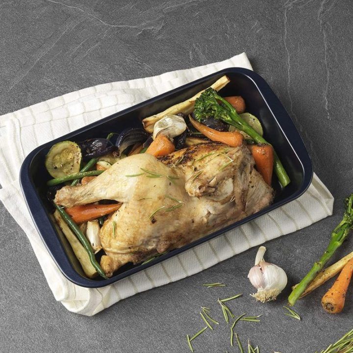 Kepimo indas Russell Hobbs, 29 cm, 1,6 l, tamsiai mėlynas