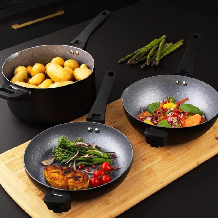 Puodo ir keptuvių rinkinys su nepridegančia marmuro efekto danga Russell Hobbs RH01840EU7, 24 cm, 4 vnt., juodas