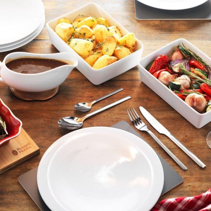 Stalo įrankių rinkinys iš nerūdijančiojo plieno Russell Hobbs Vermont, 16 vnt