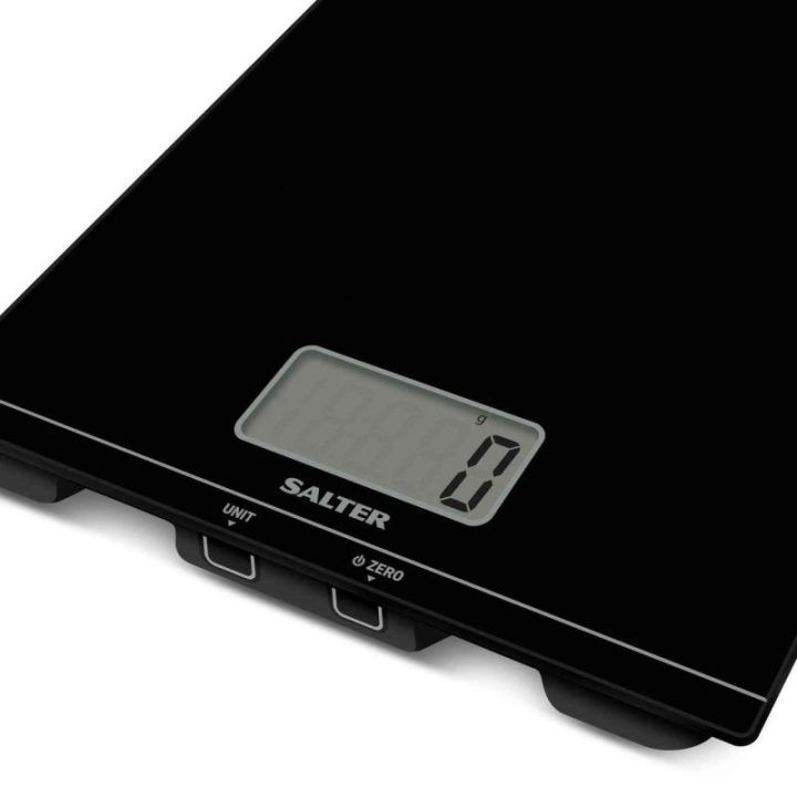Elektroninės virtuvinės svarstyklės su didele platforma Salter BKDRCEU16, juodos