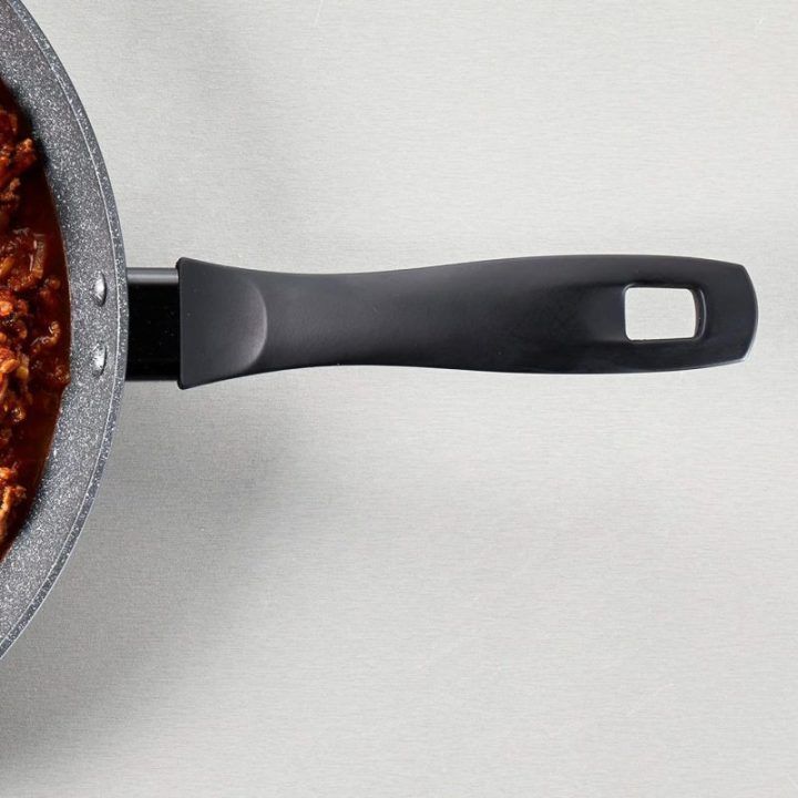 Keptuvė su marmuro efekto nepridegančia danga Russell Hobbs, 30 cm